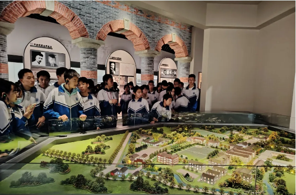 沪杭研学展风采 学子逐梦绽芳华——北京十二中本部初中赴沪杭研学活动（四）