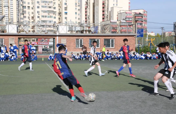 “班超”来了！——北京十二中科丰校区足球嘉年华来接力